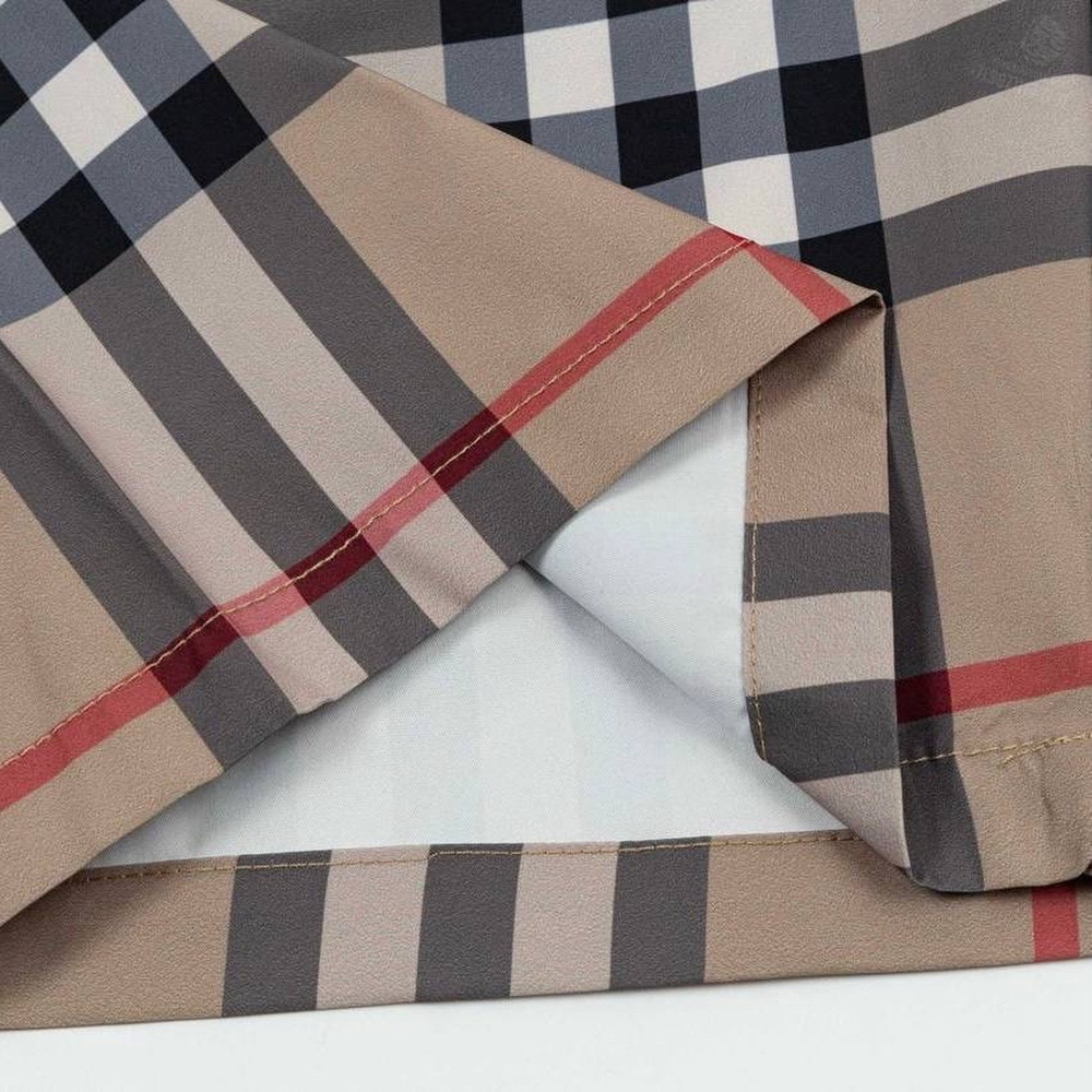 Шорты Burberry