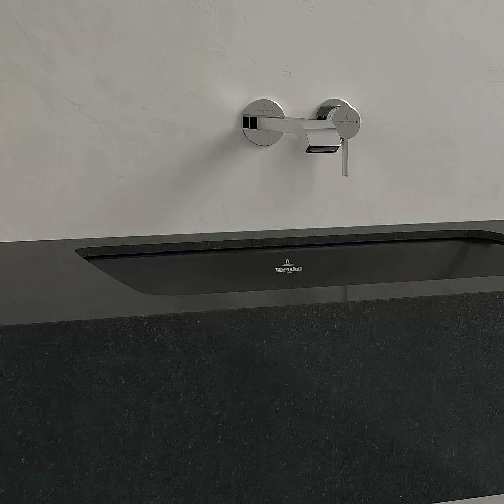 Раковина Villeroy&Boch Loop & Friends 4A5700R7 черный матовый