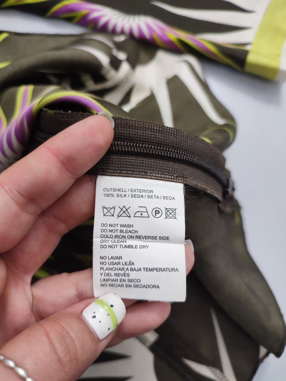 Блузка Hoss стильная из шелка 38 размер