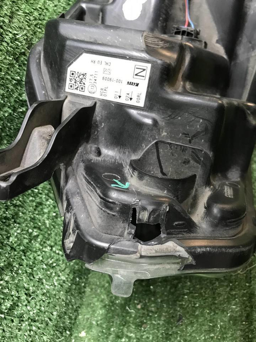 Битая Фара правая Nissan Qashqai j11 17-23 галоген
