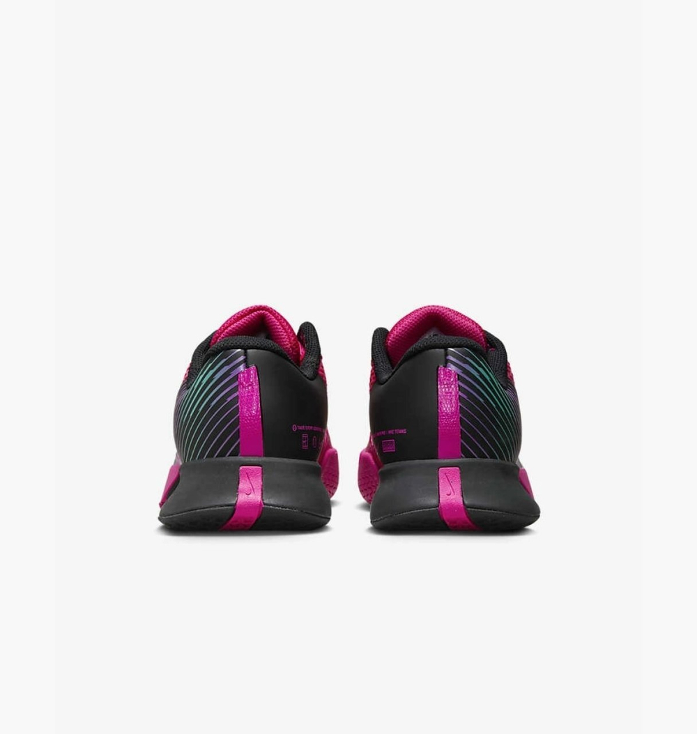 Кроссовки для тенниса  NIKE