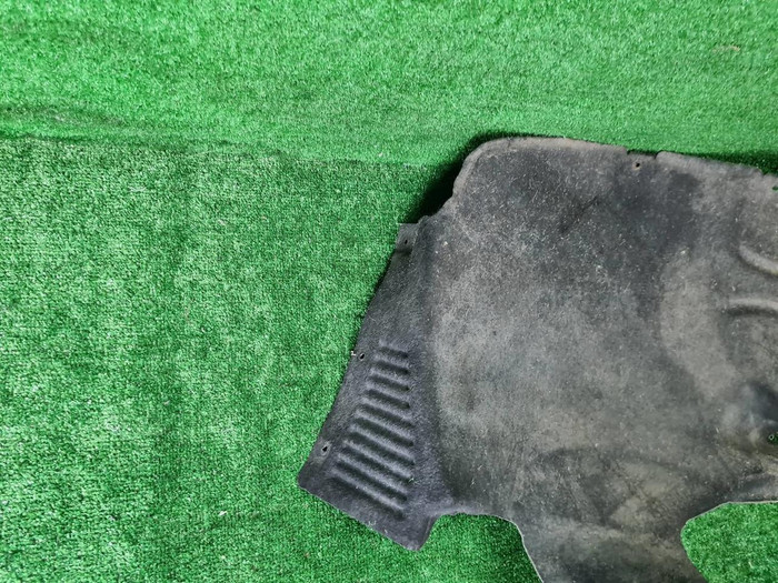 Подкрылок передний правый Porsche Macan 95b (2014-н.в.)