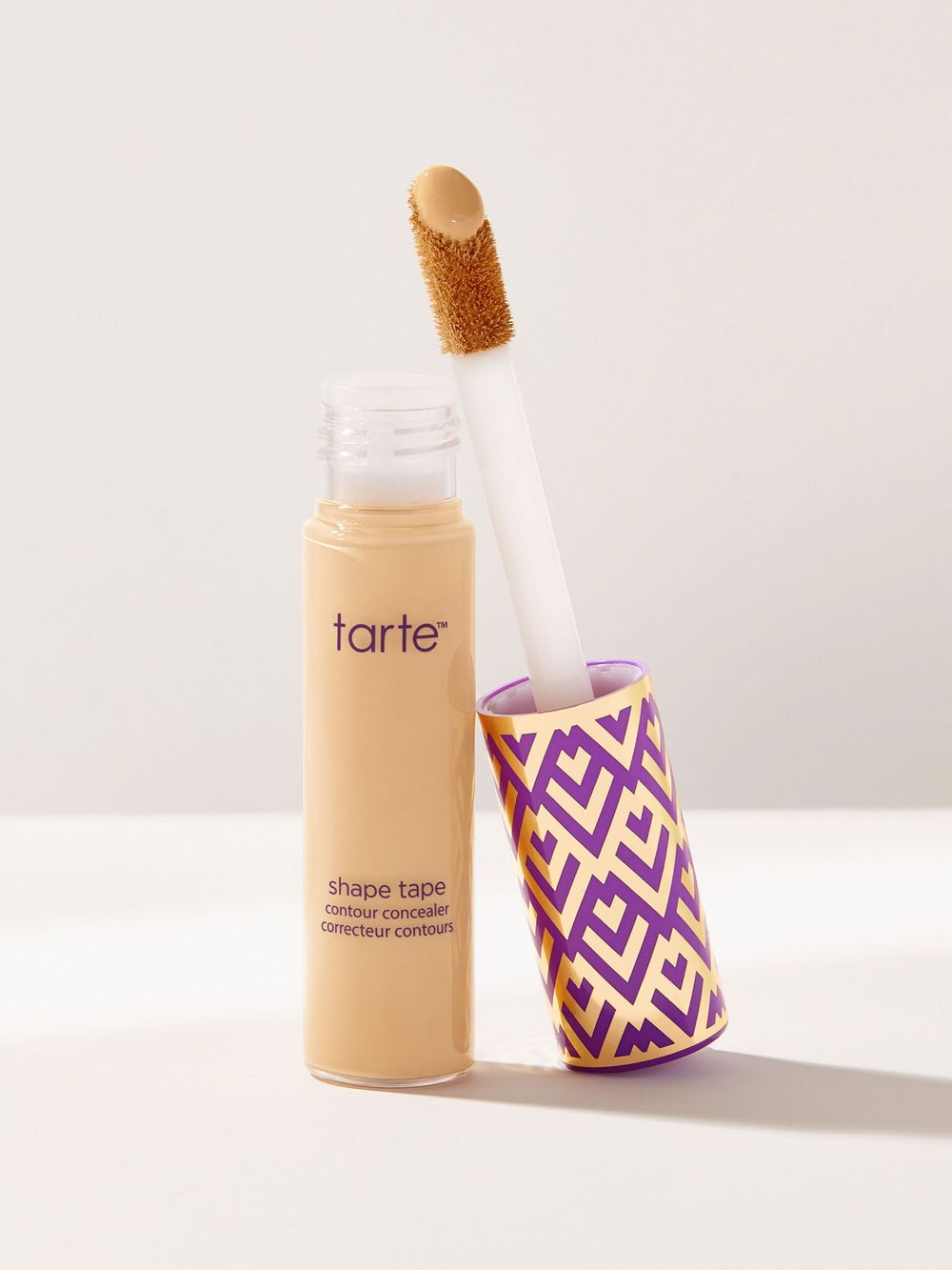 Консилер TARTE Shape Tape Contour Concealer - 34S Medium Sand