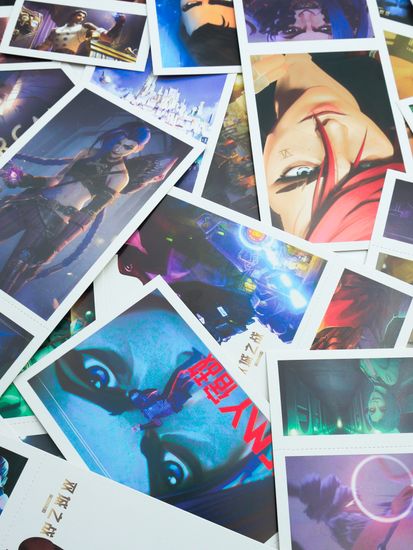 Набор открыток, карточек и наклеек "Аркейн / Arcane", 188 шт