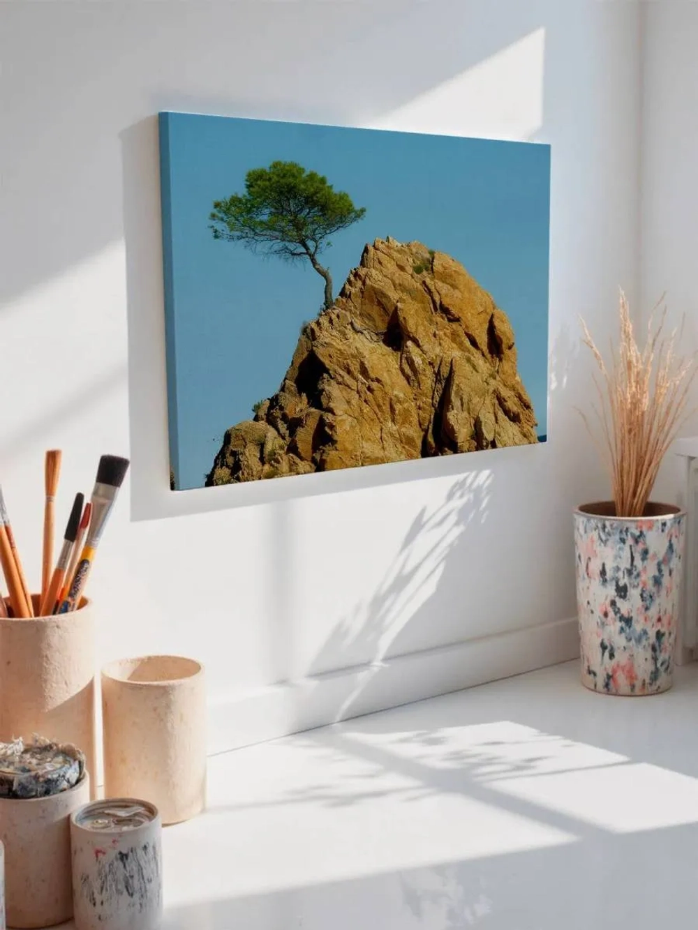 Картина на стену 40 X 50 Дерево в скале