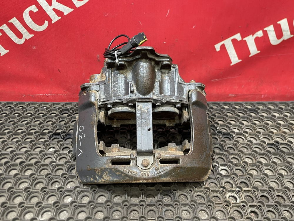 Суппорт зaдний левый 2018г.