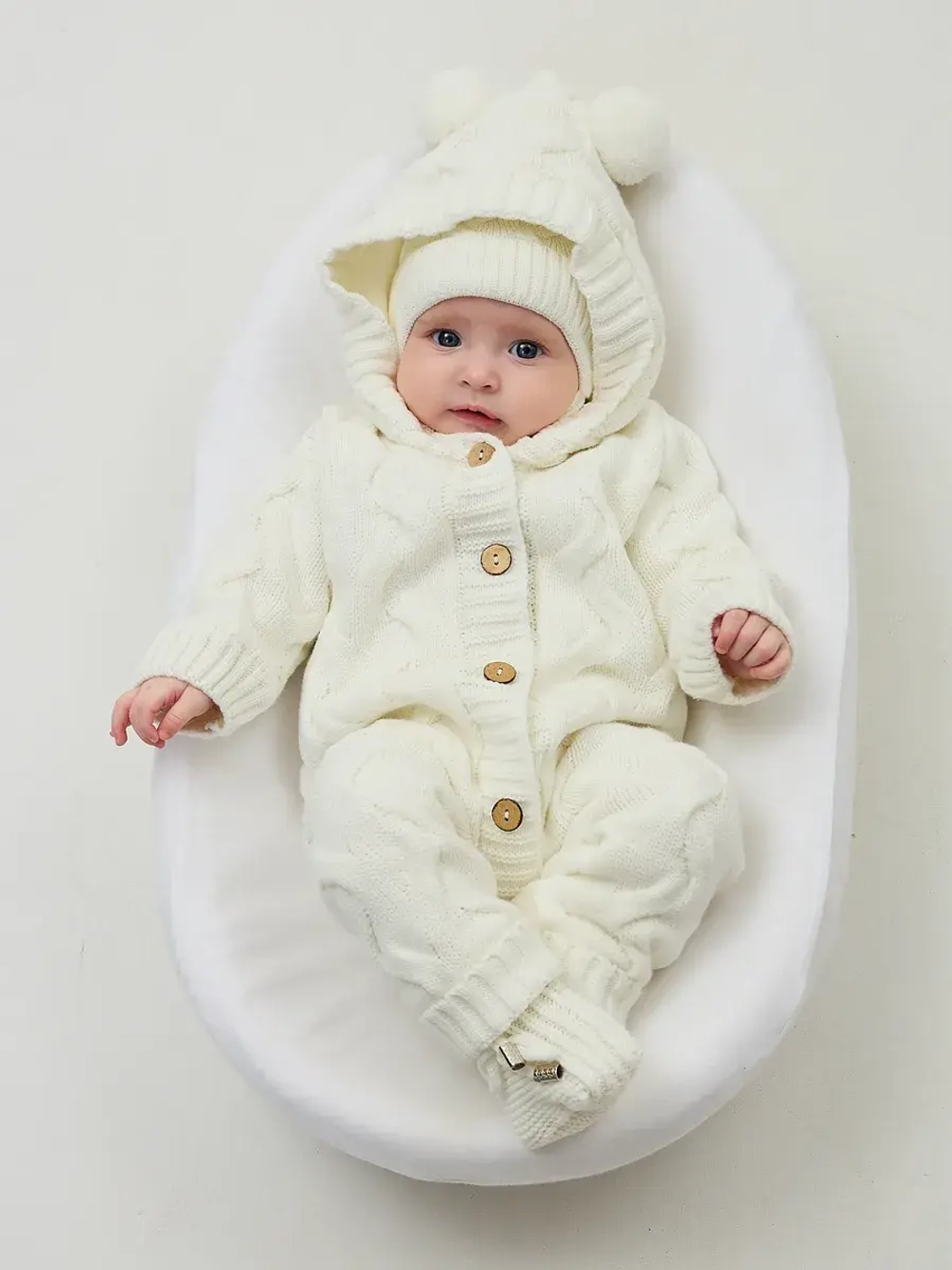 Конверт на выписку новорожденного