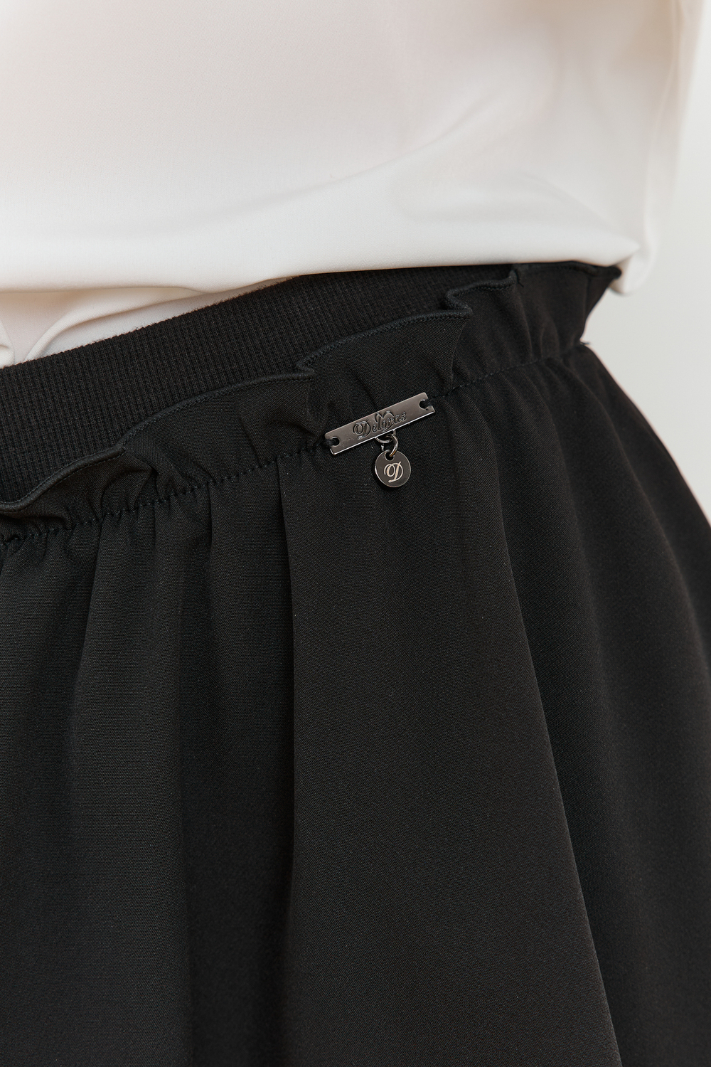 Юбка д/д DELORAS Q64070