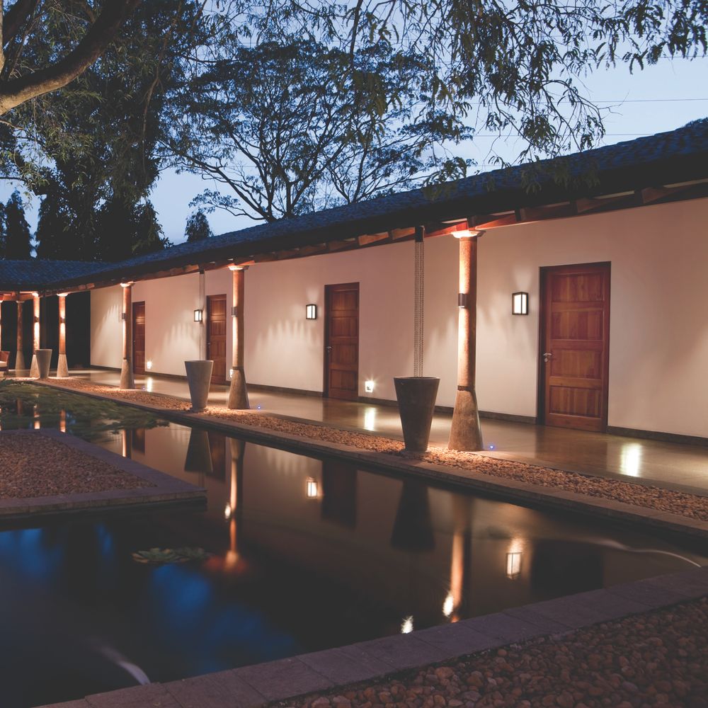 7062 Настенный уличный светильник CHAMONIX