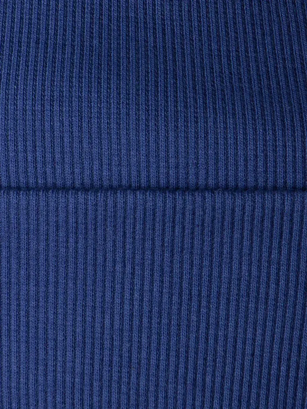 Шапка детская со снудом на осень