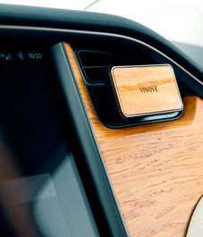 ОСЛО светлое дерево, дизайнерский ароматизатор для автомобиля Wood Oslo, Vinove