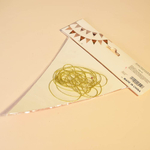 Растяжка "Праздничные флажки" 2,5м 13*17,5см 10шт, глянец красный