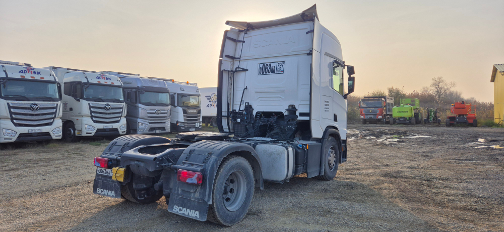 Scania R 4x2 Седельный тягач R450 (Дизельный, 12,7 л, 450 л.с., АТ)