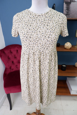 Платье Pull&Bear повседневное 42 размер