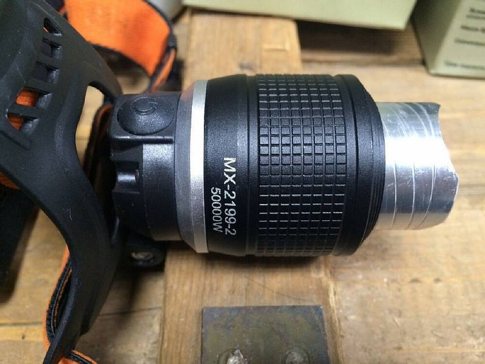 Фонарь налобный MX-2199-2