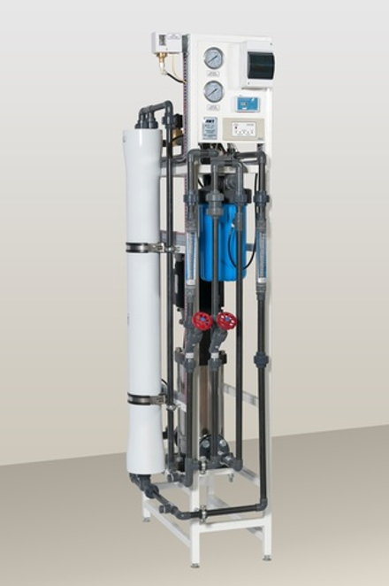 AWT RO-250 (1/4040) - установка обратного осмоса с насосом (до 0,25 м3/ч )