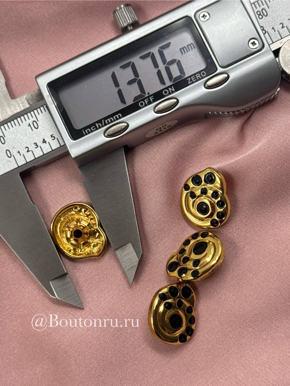 Шляпки под установочные кнопки Скиапар. ракушка золото