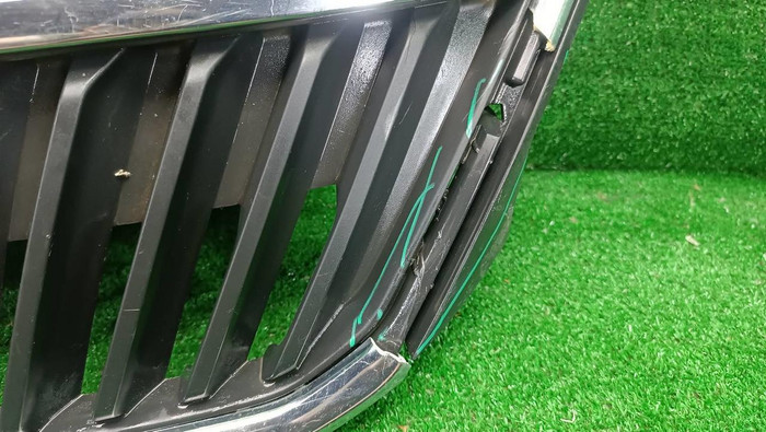 Решетка радиатора Skoda Rapid 1 (2012-2020)