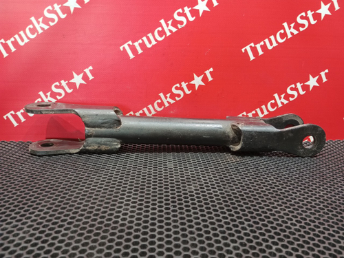 Стойка заднего стабилизатора