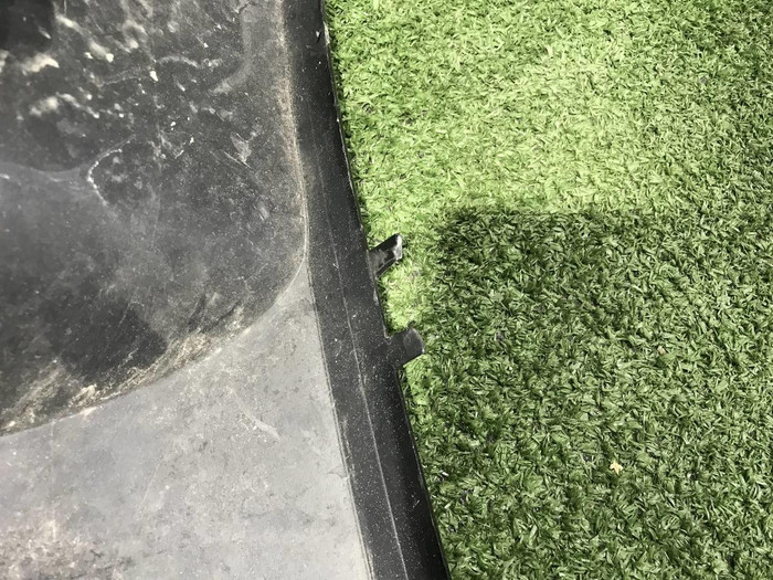 Решетка радиатора Land-Rover Defender 2 L663 (2019-н.в.)