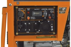 Генератор дизельный CARVER PPG-7000DE (дизель LT-186FA, 6.8 кВА, бак 12.5 л, эл старт АКБ, колеса, медь) Карвер бензогенератор / резервное питание