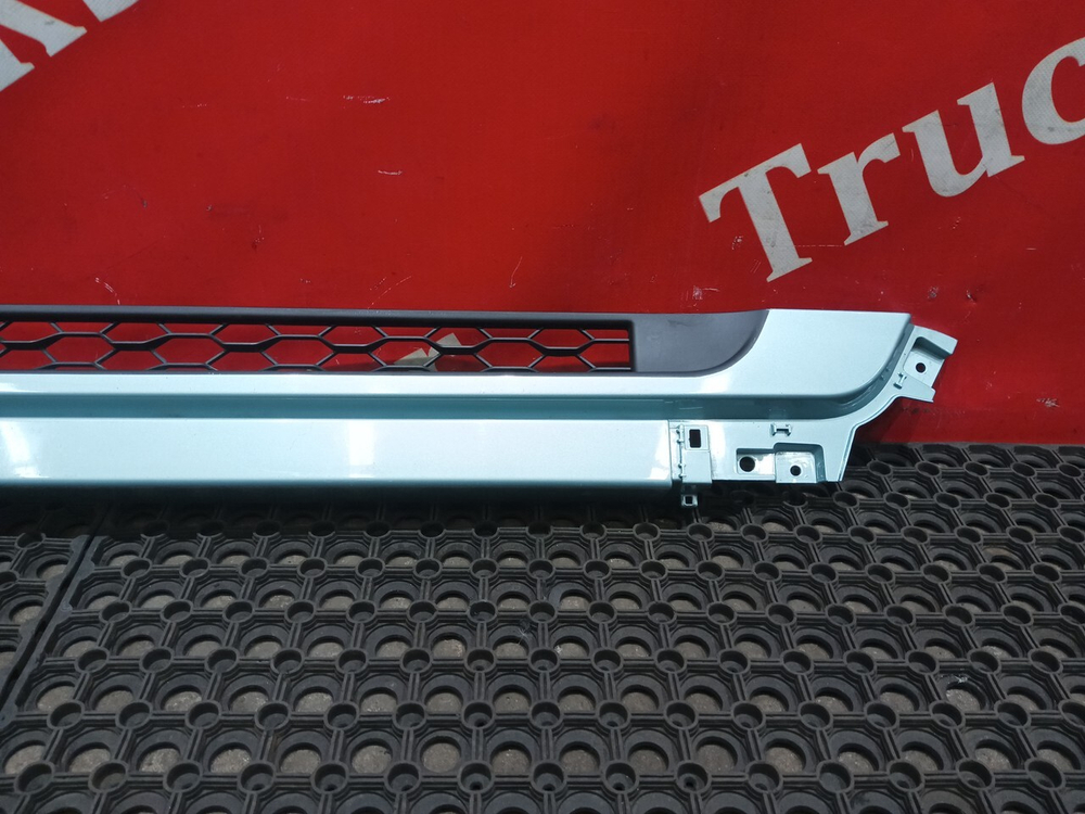 Решетка бампера 2024г