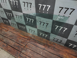 Стекло двери передней левой Omoda S5 22-нв Б/У Оригинал J605203110