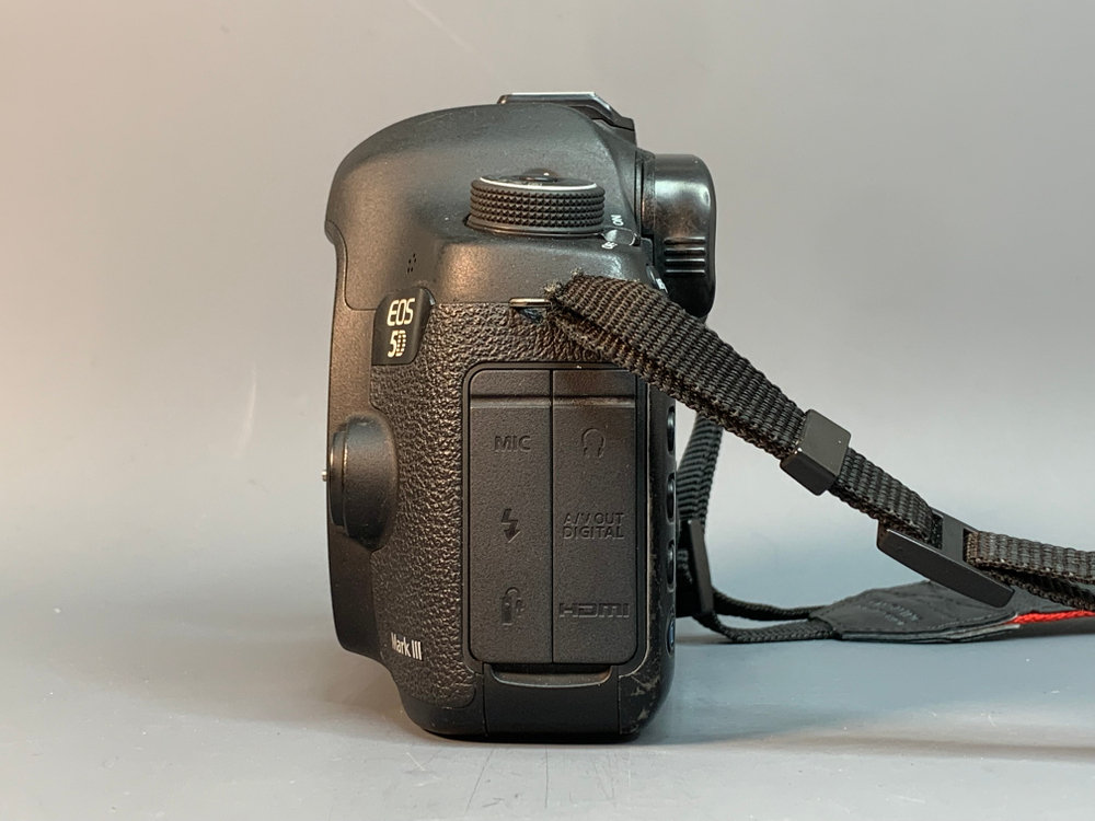 Canon EOS 5D Mark III 38.100 кадров