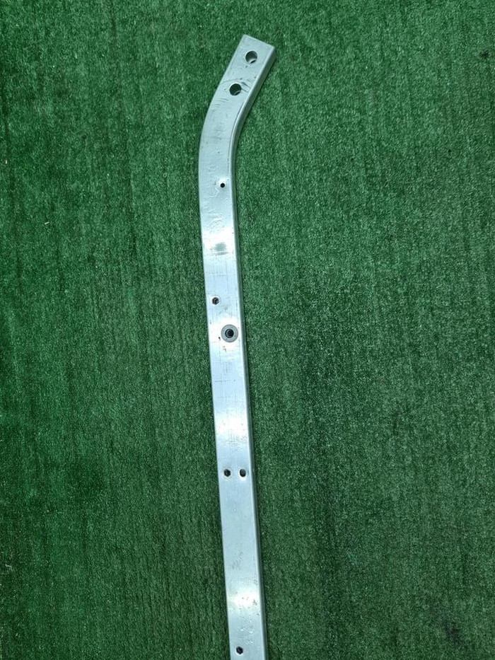 Усилитель передней панели BMW X3 G01 X4 G02 17-нв