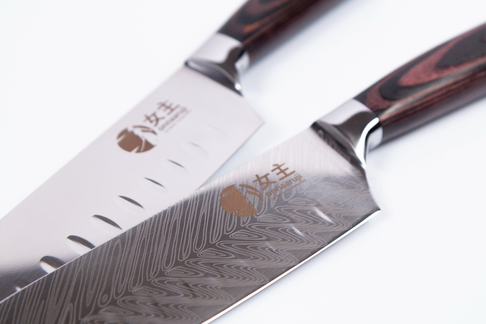 Кухонный шеф-нож японский Сантоку Onnaaruji. Поварской, универсальный, профессиональный.Длина лезвия 18 см. Премиум-серия