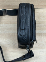 Сумка-мессенджер Louis Vuitton