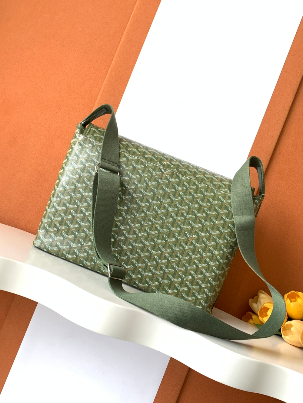 Goyard Capetien MM Messenger Bag
