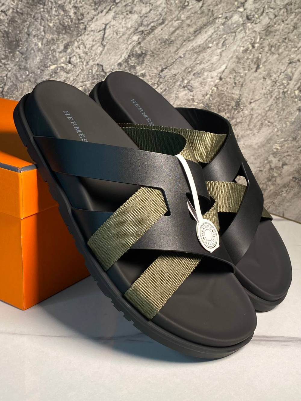 Шлепанцы Hermes