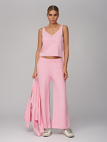 Женский трикотажный костюм-тройка розовый с кардиганом