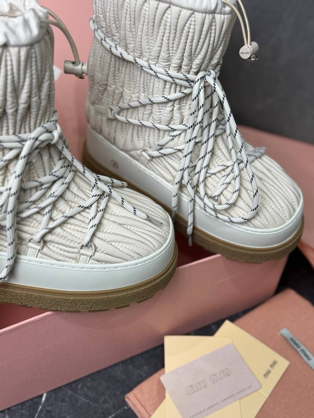 Дутики Miu Miu