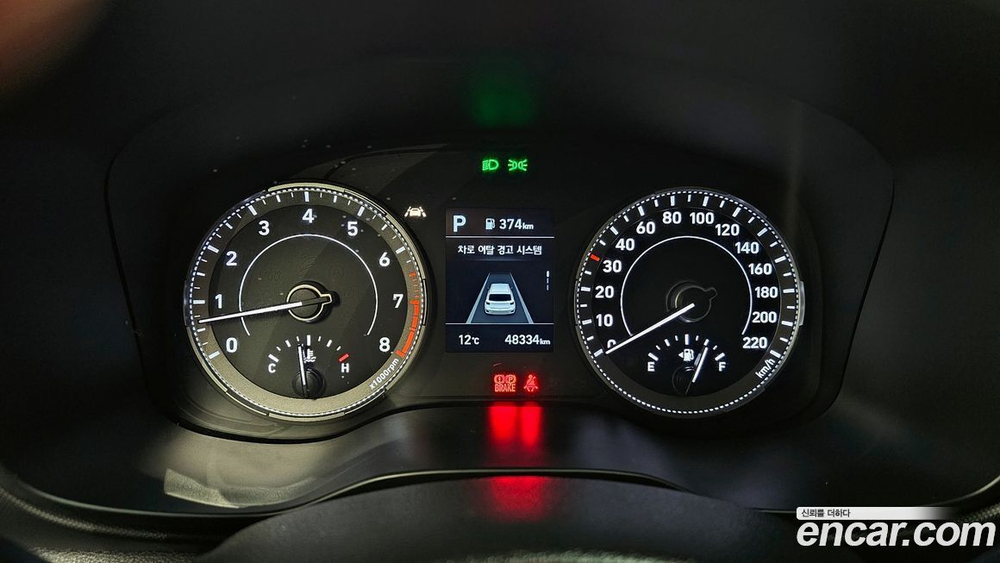 Hyundai Venue 1.6 Modern (03.2020)