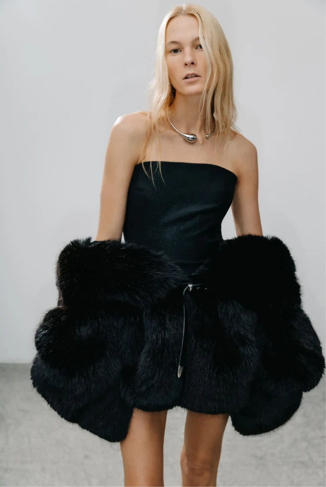 Платье Nothing Extra