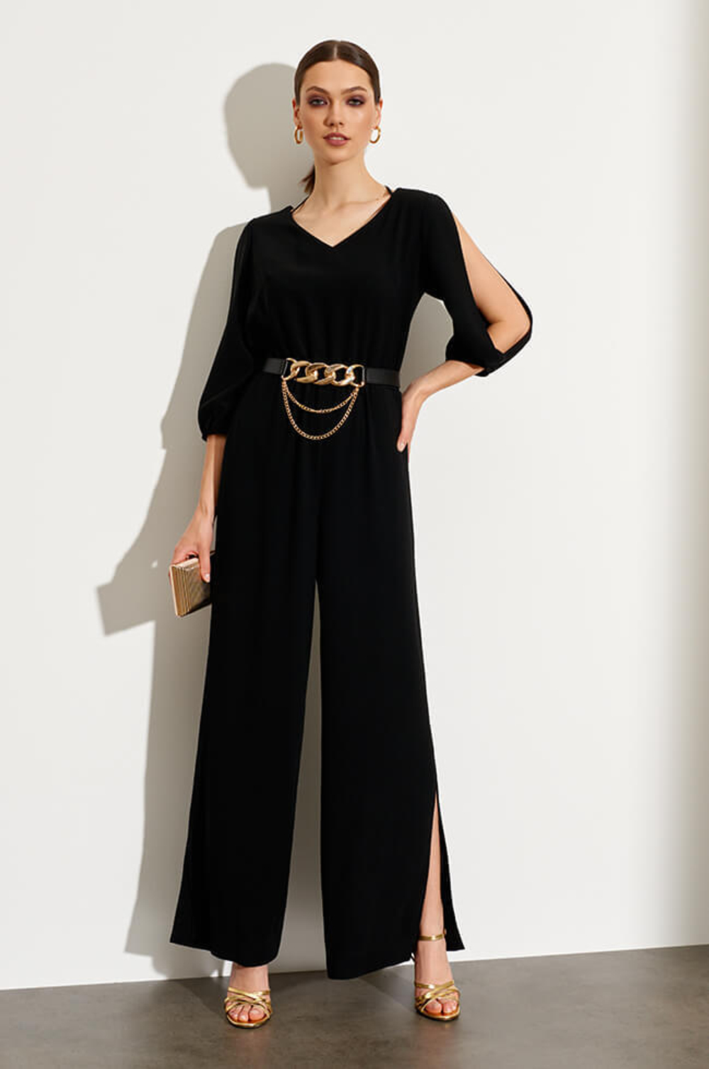 3979 Комбинезон женский (черный)