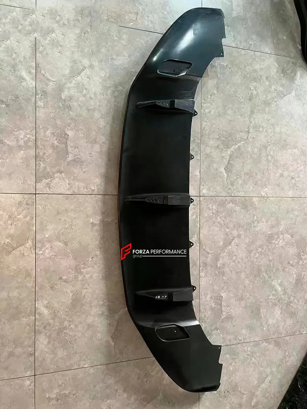 Губа переднего бампера и диффузор заднего бампера на замену для Bentley Bentayga 2020+ Бентли Бентайга