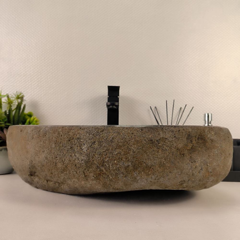 Раковина из речного камня RS-64923 53*45*15 0862