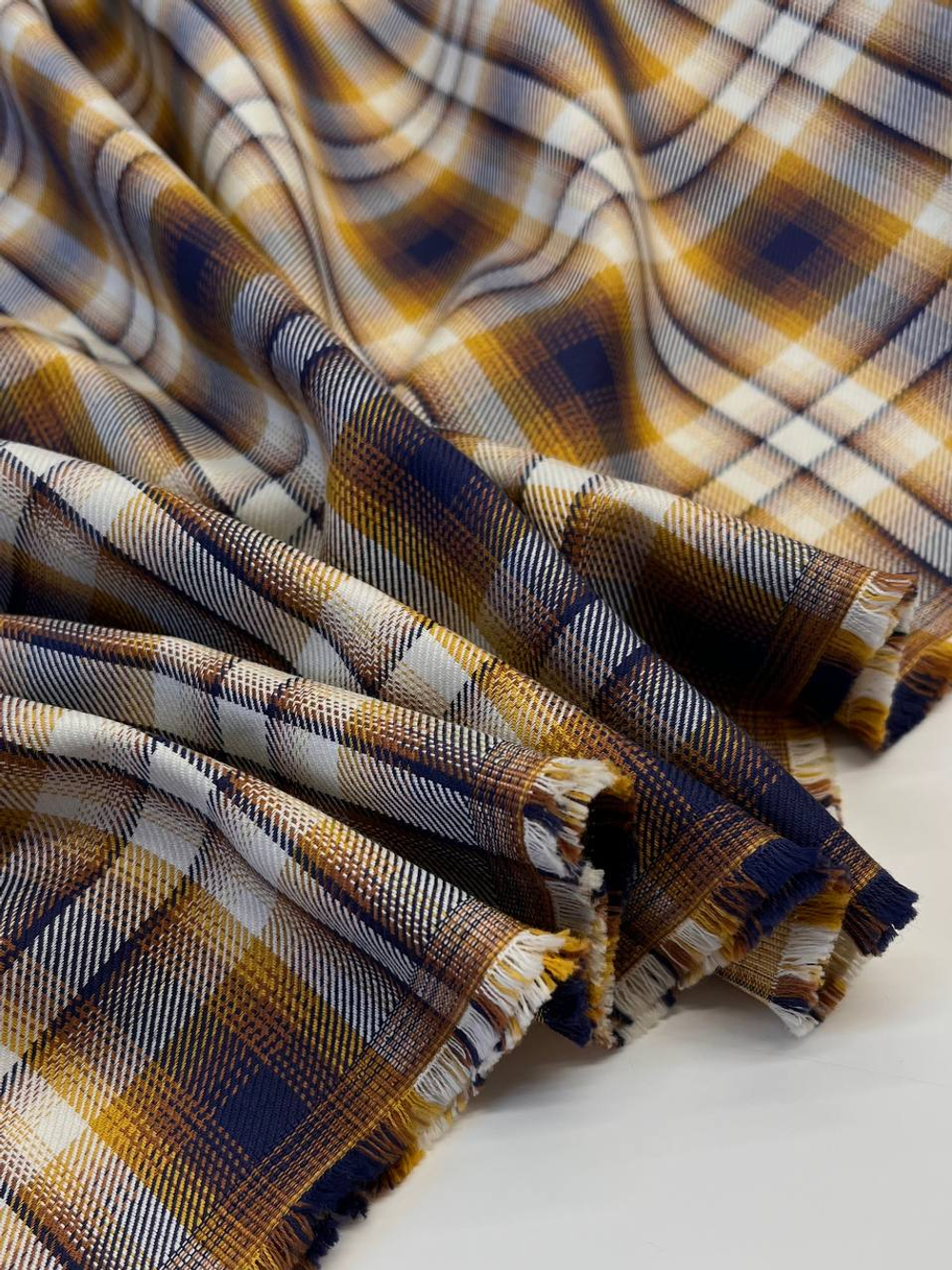 Хлопок фланель Canclini белый в разноцветную клетку