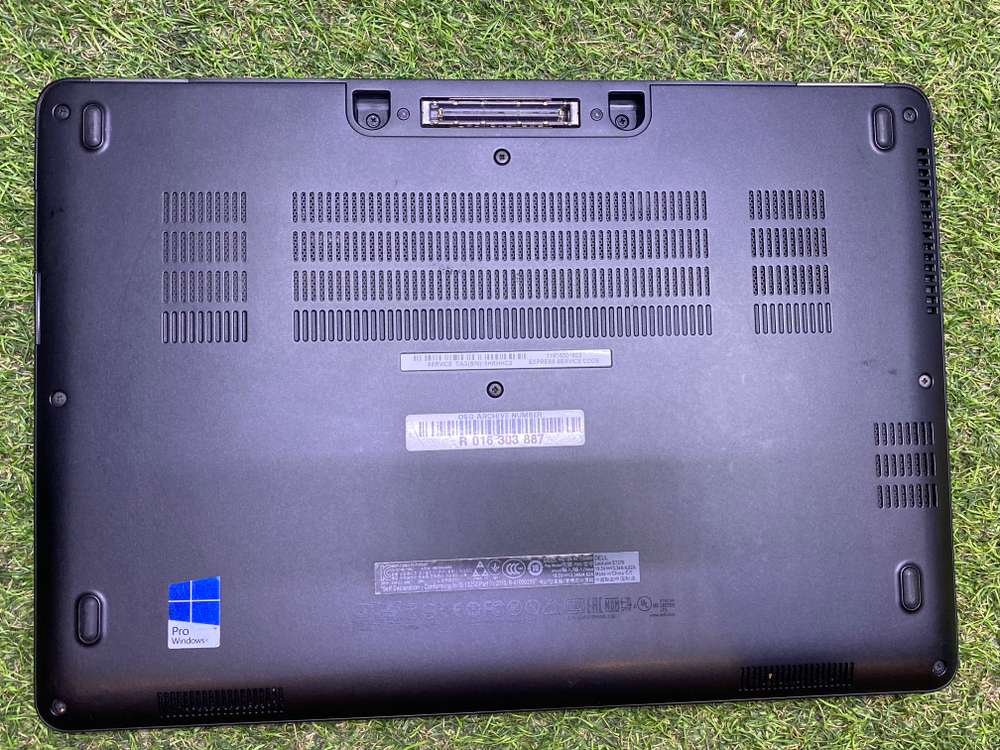 Ноутбук Dell i5-6300U/16Gb/FHD/latitude E7270/Windows 10 Pro