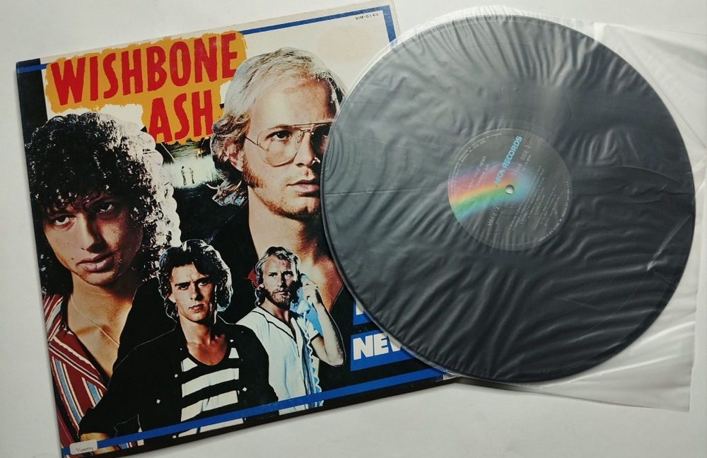 Винтажная виниловая пластинка LP Wishbone Ash Front Page News (Japan 1977) (No Obi)