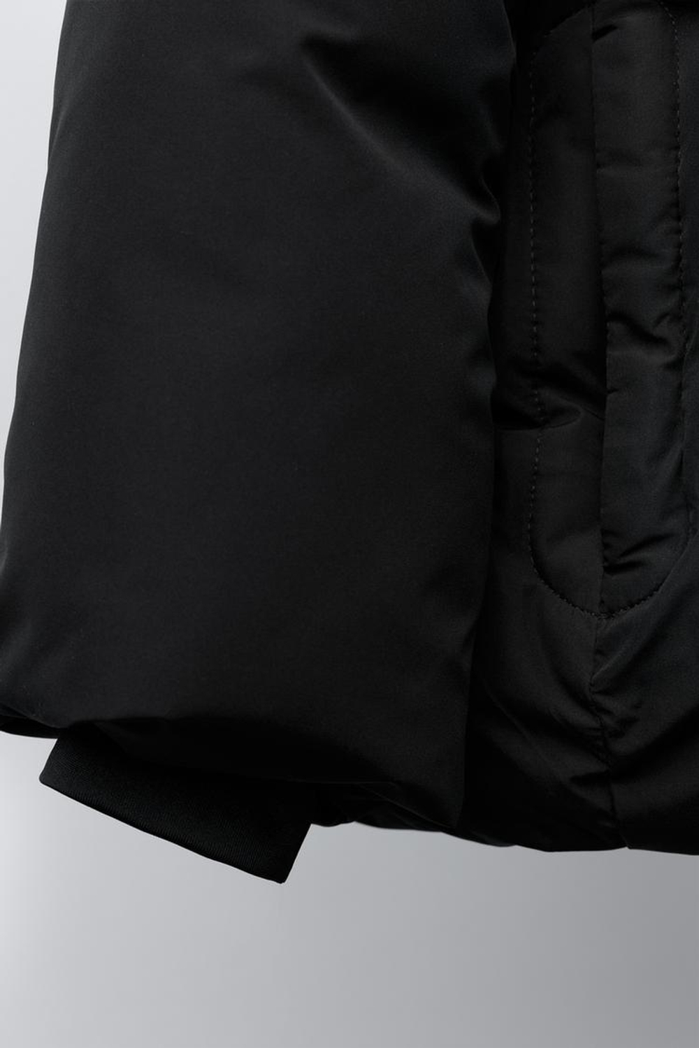 ZARA СТЕГАНЫЙ ПУХОВИК С КАПЮШОНОМ WATER REPELLENT, ЧЕРНЫЙ