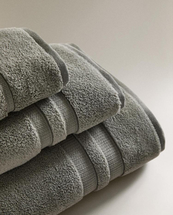 ZARA HOME БАННОЕ ПОЛОТЕНЦЕ С ДВОЙНОЙ КАЙМОЙ, ЗЕЛЕНЫЙ