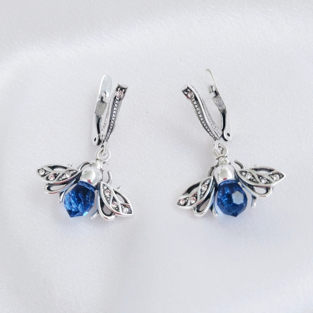 "Цокотуха" серьги в серебряном покрытии из коллекции "Игрушки" от Jenavi  с английским замком