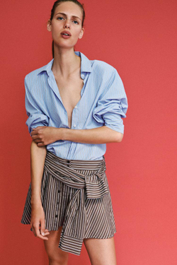 ZARA РУБАШКА ИЗ ПОПЛИНА В ПОЛОСКУ С ПОДПЛЕЧНИКАМИ, СИНИЙ/БЕЛЫЙ