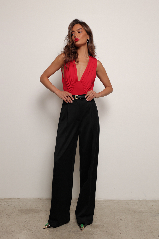 Брюки черные