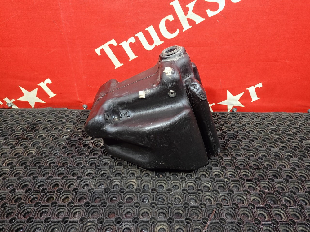 Бачок омывателя лобового стекла