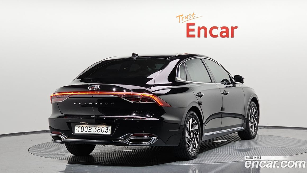 Hyundai The New Grandeur (Azera) IG Hybrid Exclusive (03.2020)
